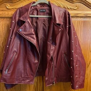 Beautiful Maroon Jacket. Zipper Front with Decorative Brads on Sleeves 2X